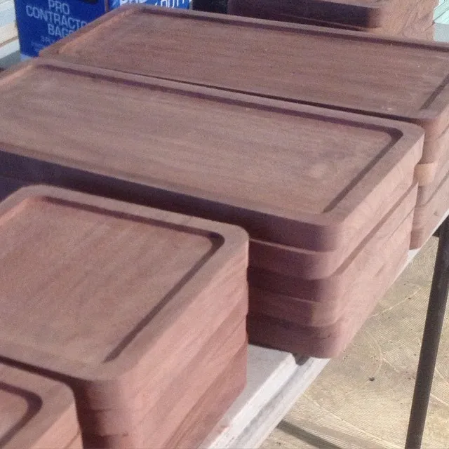 Rounded corners now to the last step of sanding.